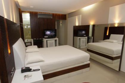 Raru's Motel Cidade Jardim (Adult Only) - image 17