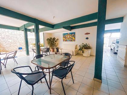 Boaventura’s beach house - image 27